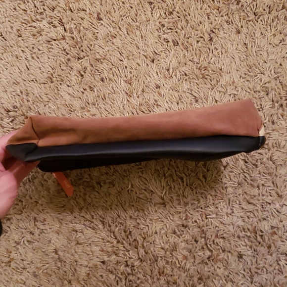 NWOT Ipsy November Glam Ultimate Makeup Bag - Picture 5 of 8